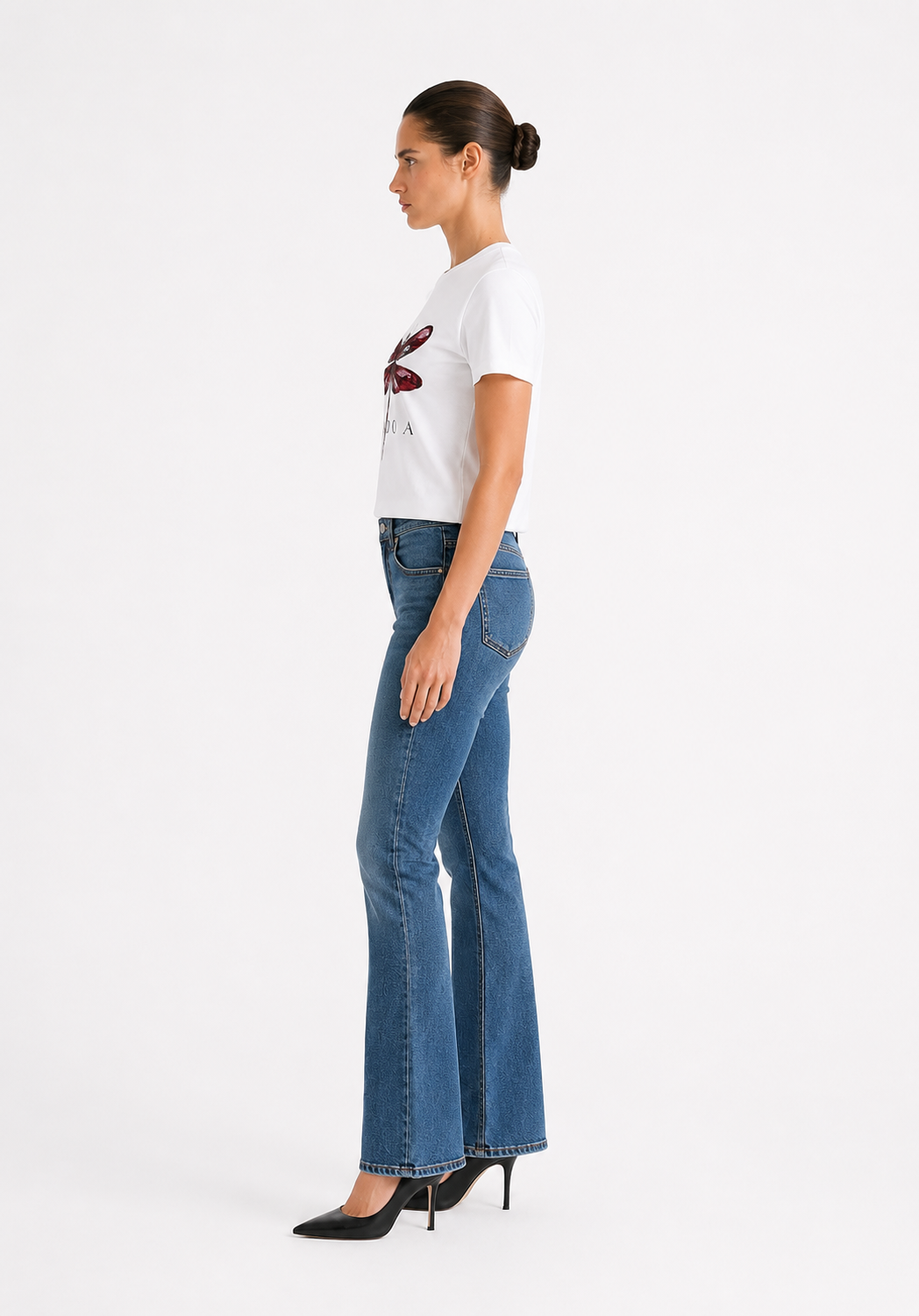 DOADOA Women Dragonfly Statement Tee