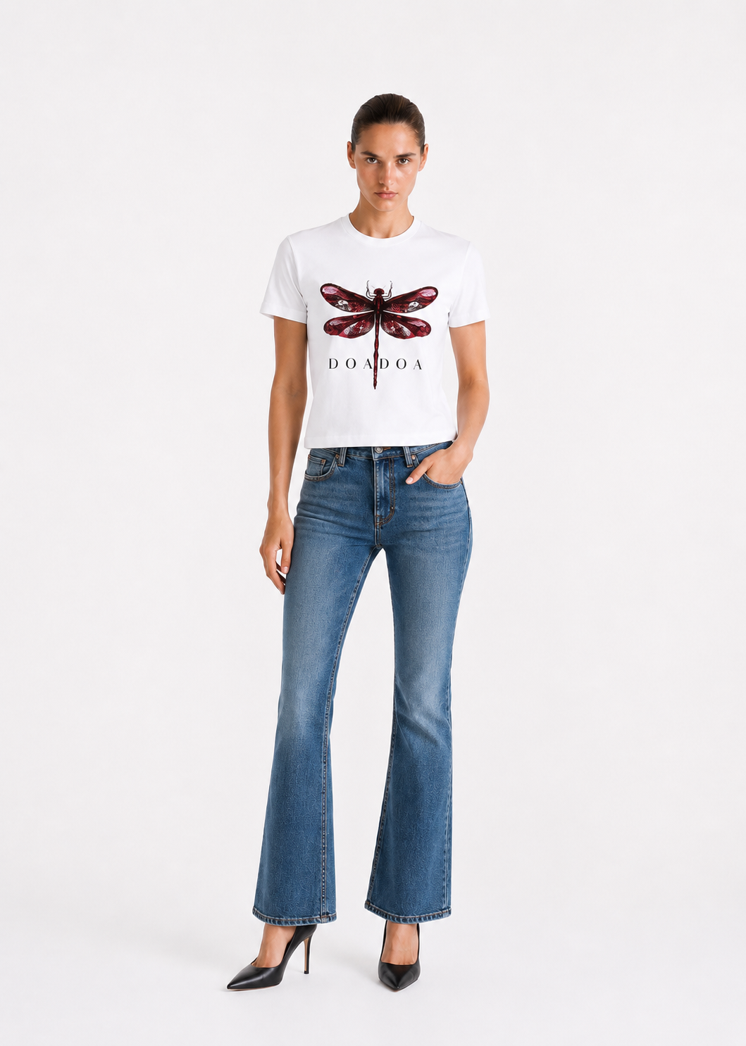 DOADOA Women Dragonfly Statement Tee